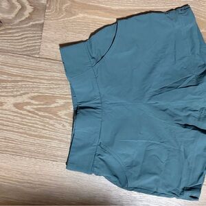 Columbia Women's Blue Athletic Shorts